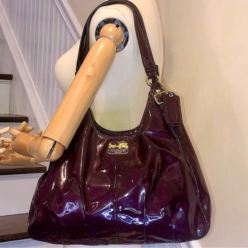 COACH Purple Patent Leather Madison Triple Section Hobo Shoulder Bag - Picture 5 of 17